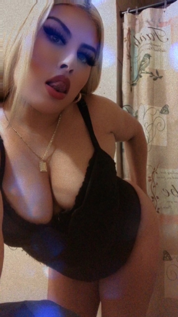 SEXY LATINA WARM WET PUSSY 🙈💦OUTCALLS &CONTENT4SALE❤‍🔥