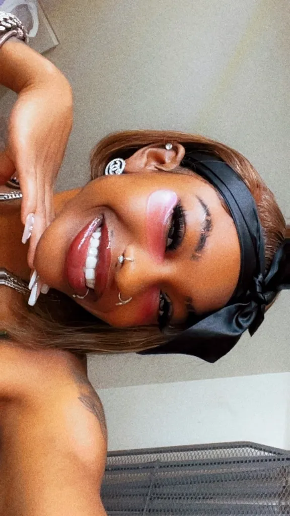 NO BARE Nun! so cum with it or get lost READ MY BIO OR get block!