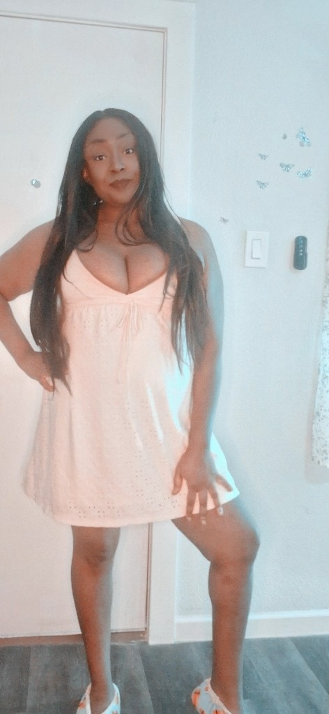Pretty Face, Good Energy, Real Connection - Photo 7 | Escort in East Phoenix