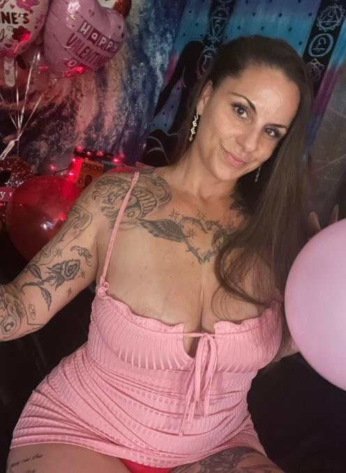 Sincere, Sweet, Sexy and So much fun! You'll Love Me!!!