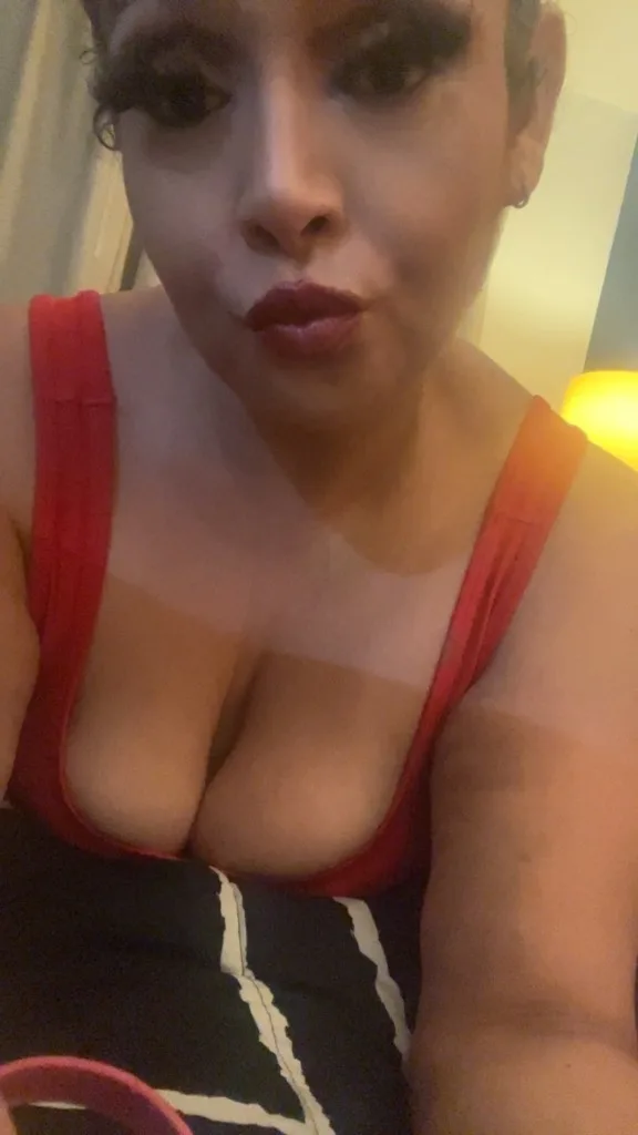 naughty freaky little slut ready to play - Photo 2 | Escort in Downtown Chandler