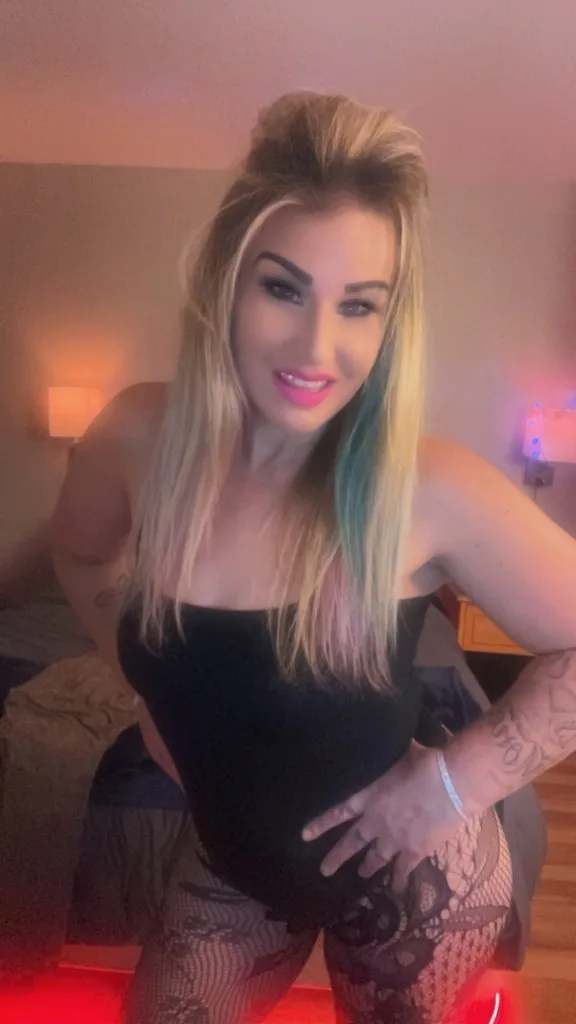 Think You Can Handle a Little Greek Temptation Come Satisfy Your Curiosity — Exotic Looks, Playful Energy & Greek Specials. INCALL ONLY - Photo 3 | Escort in INCALL ONLY NEAR TEMPE