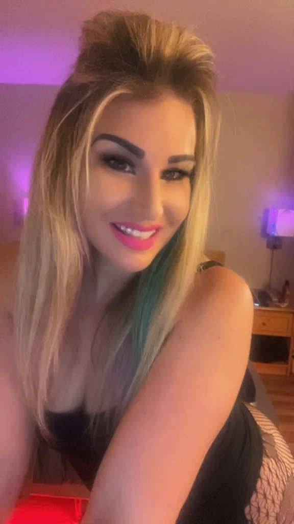 Think You Can Handle a Little Greek Temptation Come Satisfy Your Curiosity — Exotic Looks, Playful Energy & Greek Specials. INCALL ONLY - Photo 5 | Escort in INCALL ONLY NEAR TEMPE