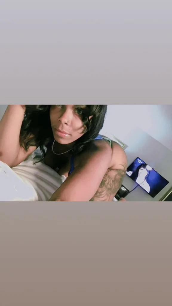 HONEY HERE FOR SHORT TIME LETS MEET - Photo 2 | Escort in Where ever you need me to be