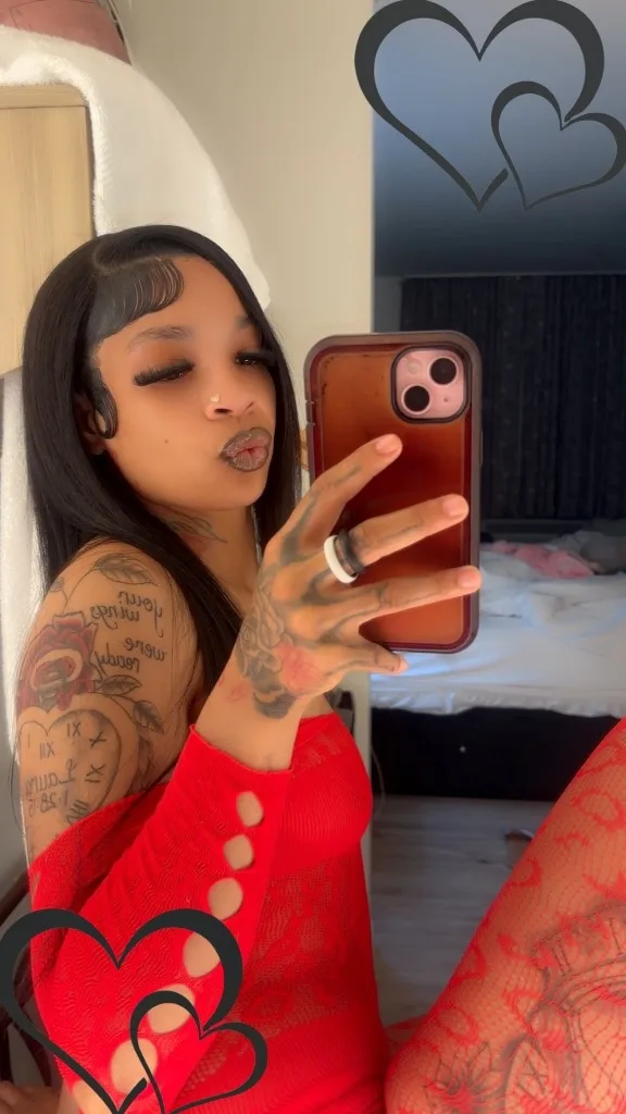 SUPER CREAMY LATTO READY FOR SUM DISCREET FUN 😛💦 INCALL , OUTCALLS , CARPLAY AVAILABLE . LETS GET TOGETHER DADDY 😍 REAL NASTY &amp; READY .