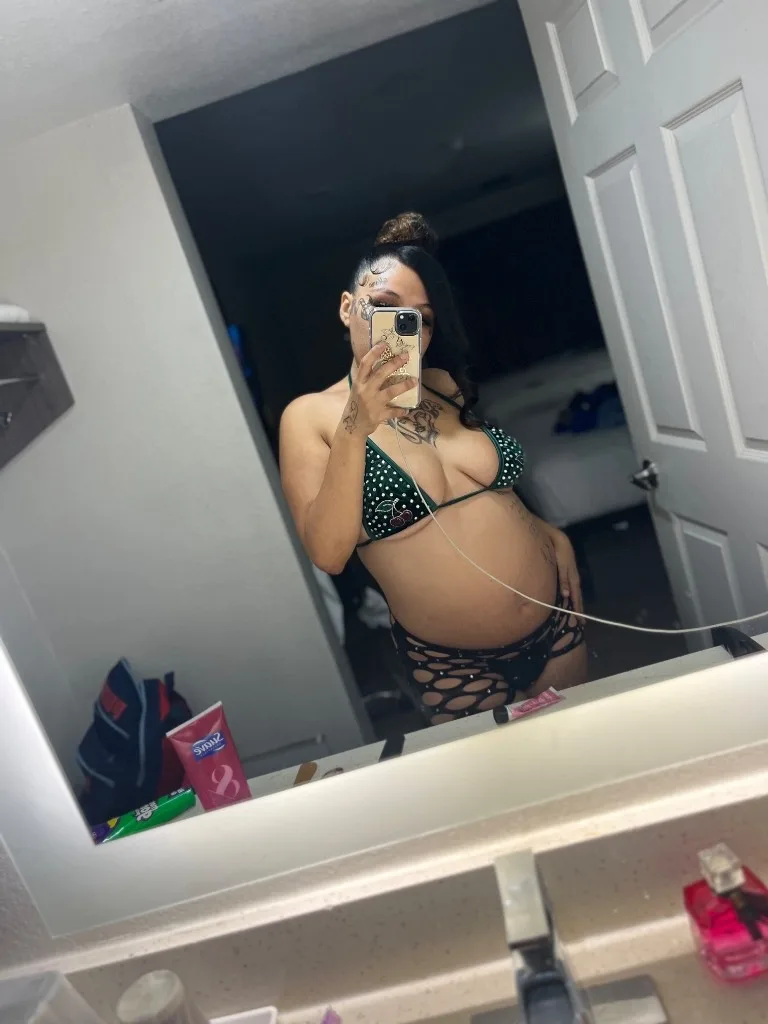 YOUNG WET LATINA MAMI LETS PLAY🤪OUTCALL ONLY - Photo 5 | Escort in Orange County