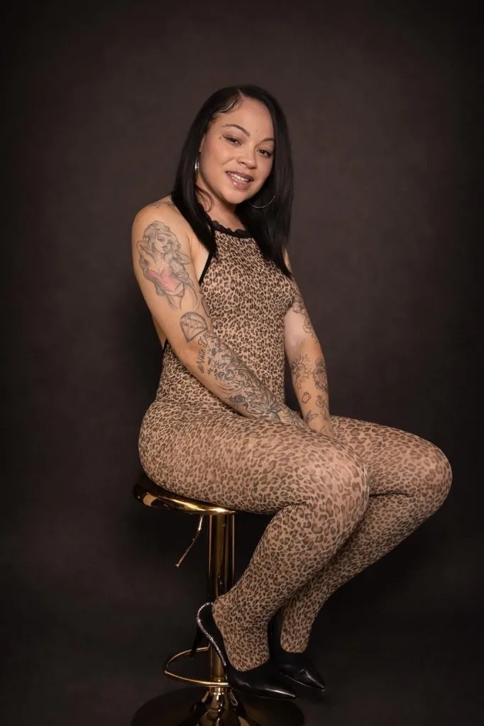 sexy Milf no time for games call me