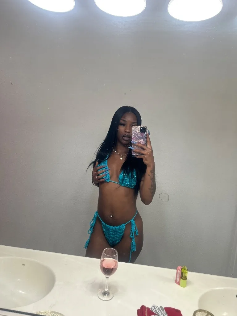 fun with nanamobileyour favorite cali chocolate - Photo 10 | Escort in Long Beach