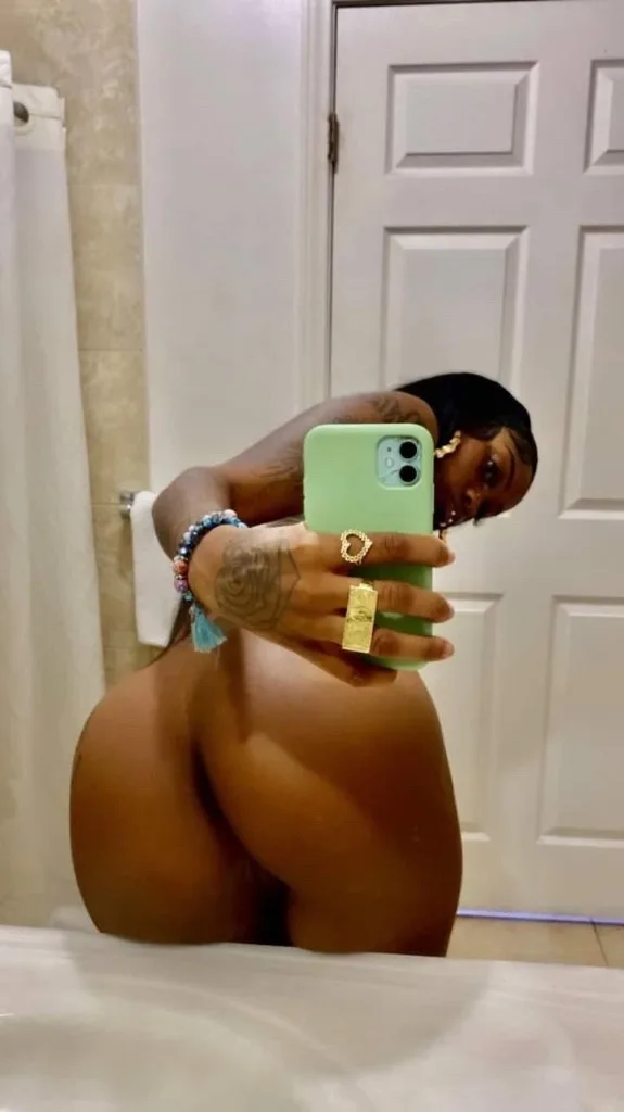 tight juicy creamy pussy with a wet throat - Photo 2 | Escort in South Central