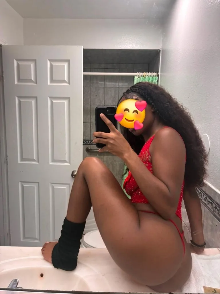 ELITETHROAT DEMON BJ SPECIAL AVAILABLE SLIMTHICK🥵SEXY WET PETITE GURLY - Photo 3 | Escort in LONG BEACH WESTERN HOLLYWOOD CARSON DOWNTOWN LA