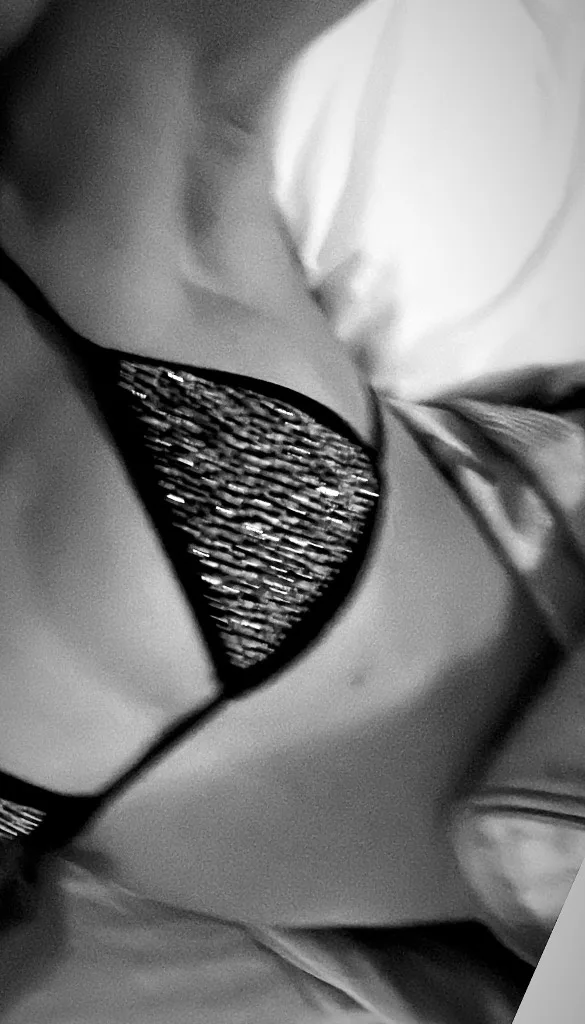 Petite • Mixed • Discreet • No Drama, No Negotiating - Photo 6 | Escort in Jack London Square