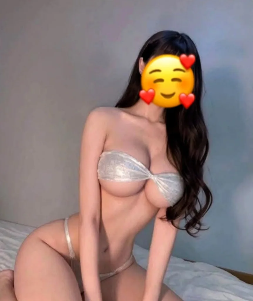 Stunning Asian Beauties 🪭✨ Gorgeous Faces, Irresistible Curves &amp; Unforgettable Company 💕