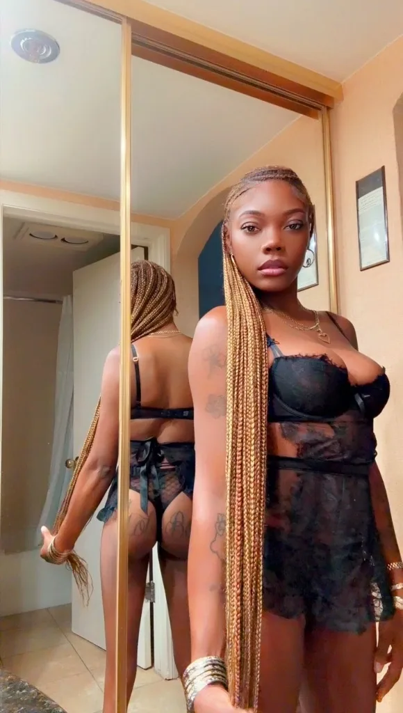 OUTCALL SPEACIALSChocolate Flavor 🤞 something nice& chocolate 🤭🤞 - Photo 4 | Escort in Bellflower Lakewood Norwalk downey