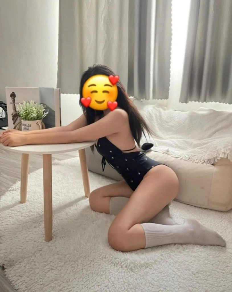 Hello, we are beautiful Asians available 🔥 beautiful with faces and body 💦