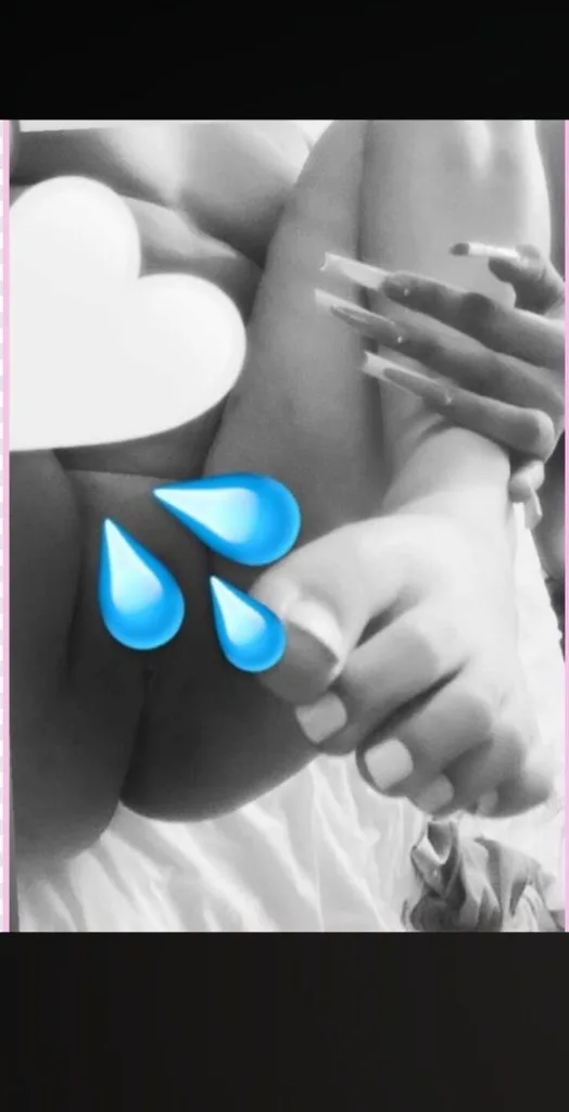 BIG BOOTY LATINA 100 qvSPECIALS ANY FETISHES DOM YOUR FAVORITE CUM AND SQUIRTER SLUT - Photo 2 | Escort in Sacramento
