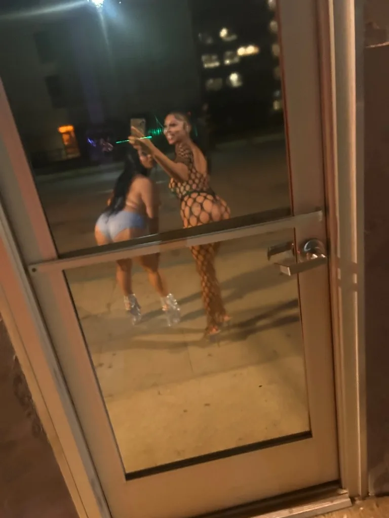 INCALL / outcalls & FACETIME SHOWS - Photo 5 | Escort in San Diego