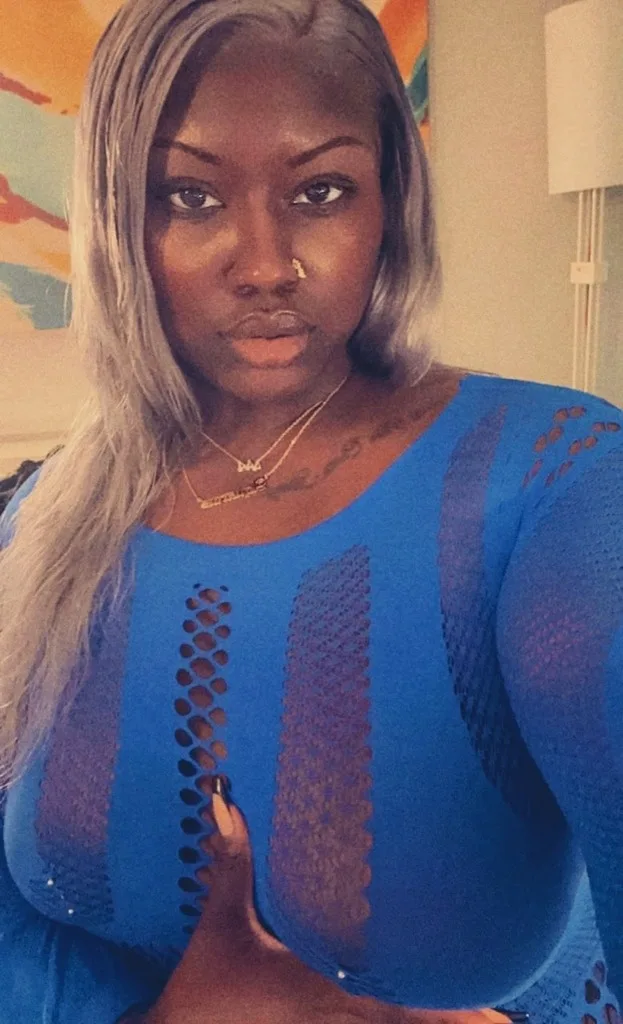 Tightest Creamiest Stallion you'd ever feel with a Deep Throat to matchINCALLS/OUTCALLS/CARDATES Available 24/7 for Mature Gentlemen - Photo 3 | Escort in EAST BAY