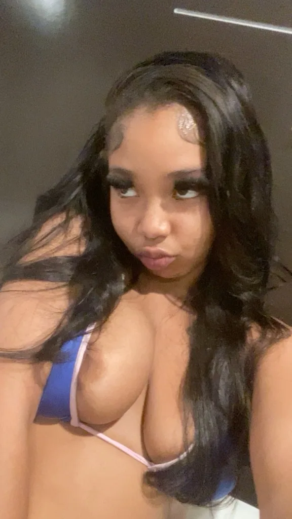 REDBONE PETITE BLASIAN HOTTIEINCALLS & OUTCALLS 24/7ASK ABOUT MY CONTENT & SQUIRTING FTSHOWS🤭 - Photo 6 | Escort in Long Beach