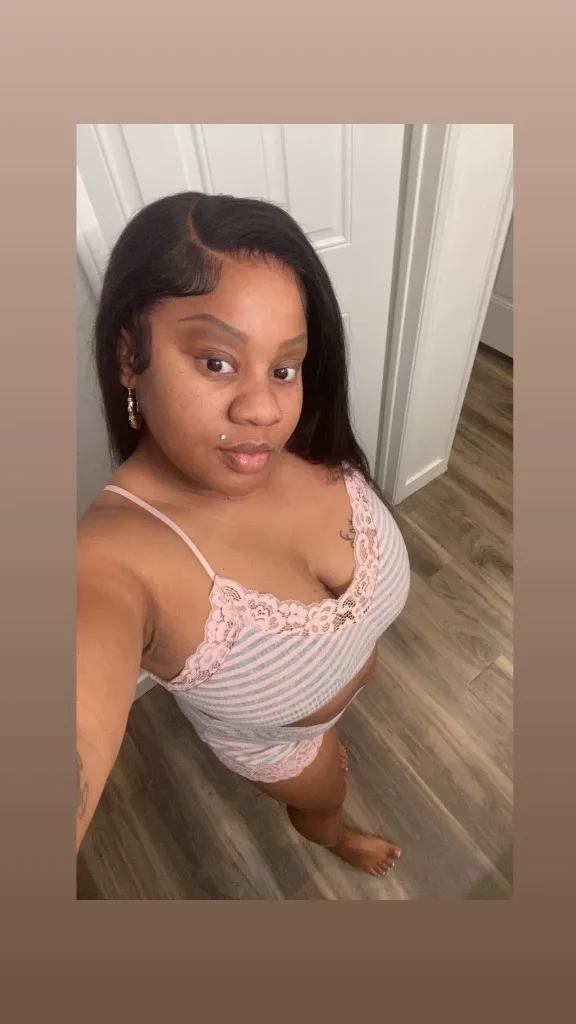 SPECIALS RN 🤗Fun,Curvy Absolute Freak - Photo 2 | Escort in San Diego