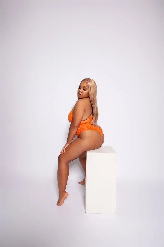 SPECIALS RN 🤗Fun,Curvy Absolute Freak - Photo 9 | Escort in San Diego
