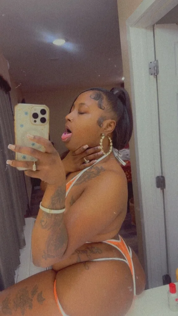 ASK ABOUT QV BLOW JOB SPECIAL OUTCALLS & CAR DATES 🤑 - Photo 1 | Escort in Los Angeles