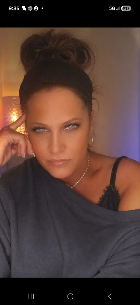 beat the heat amd end your day with a $100 qv - Photo 6 | Escort in Palm Springs