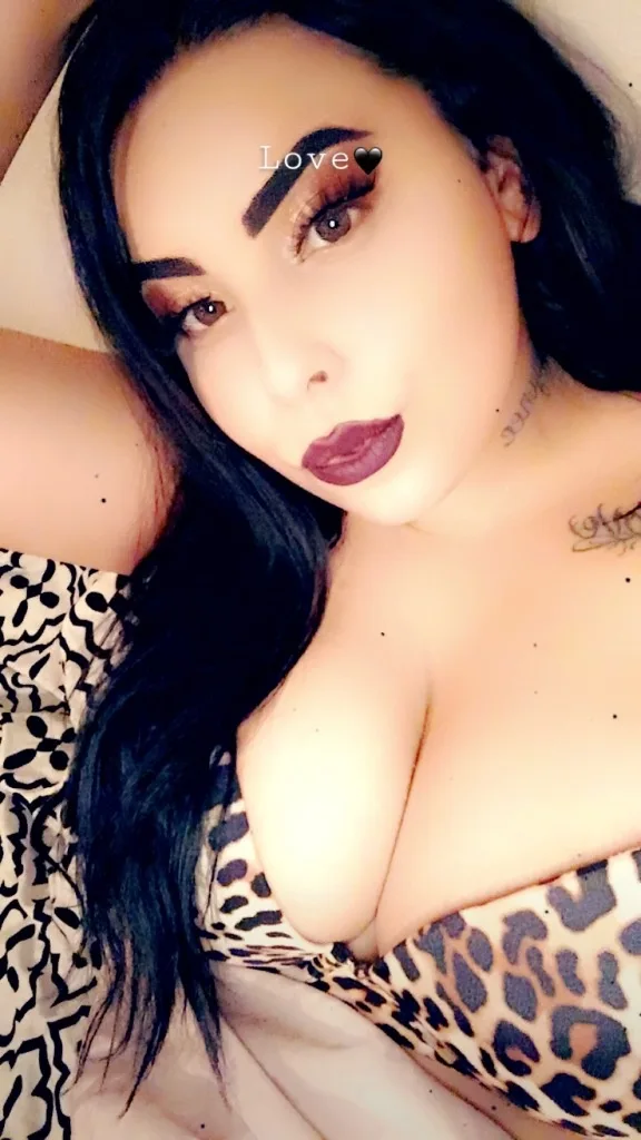 Sexy Latina incall outcalll facetime shows 🤤 - Photo 2 | Escort in Orange County