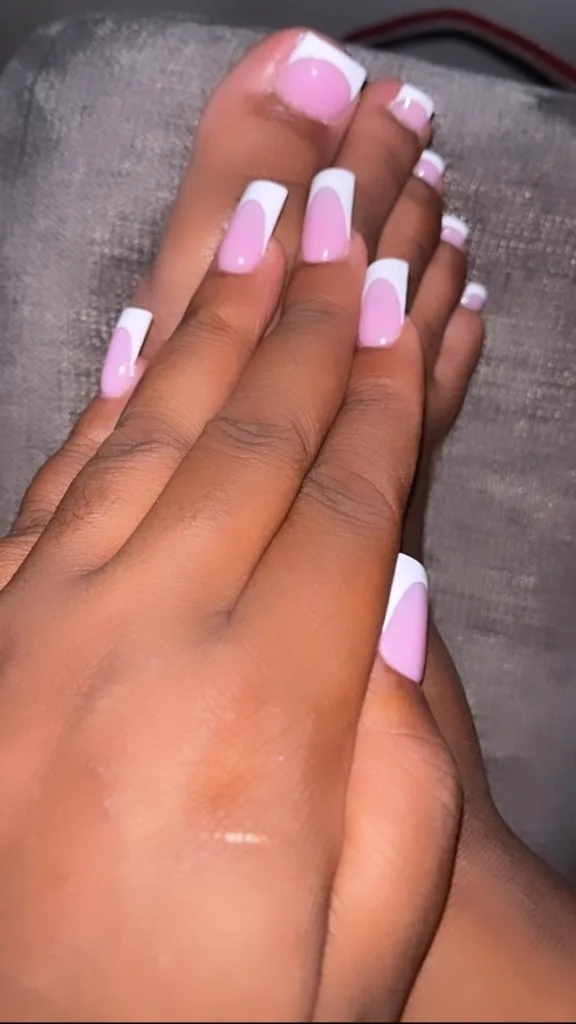 CUM PLAY WITH CHOCOLATE ASK ABOUT MY SPECIAL 🤫(OUTCALL AND CARPLAY) - Photo 4 | Escort in NORTH SAC (Surrounding AREA)