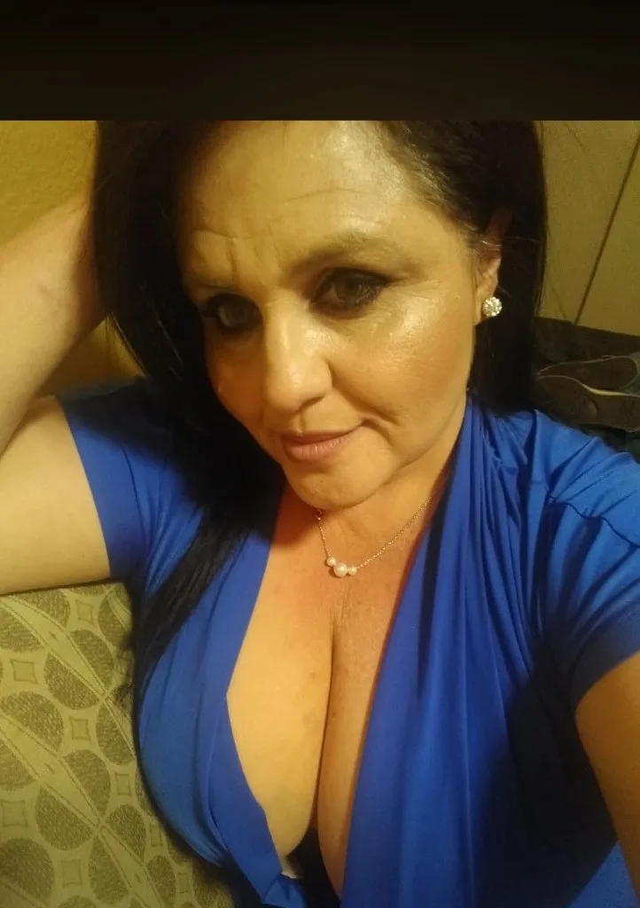 THE NAUGHTIEST MILF OF S.D 🫦SPC NOW 2 POPS 140 - Photo 3 | Escort in San diego