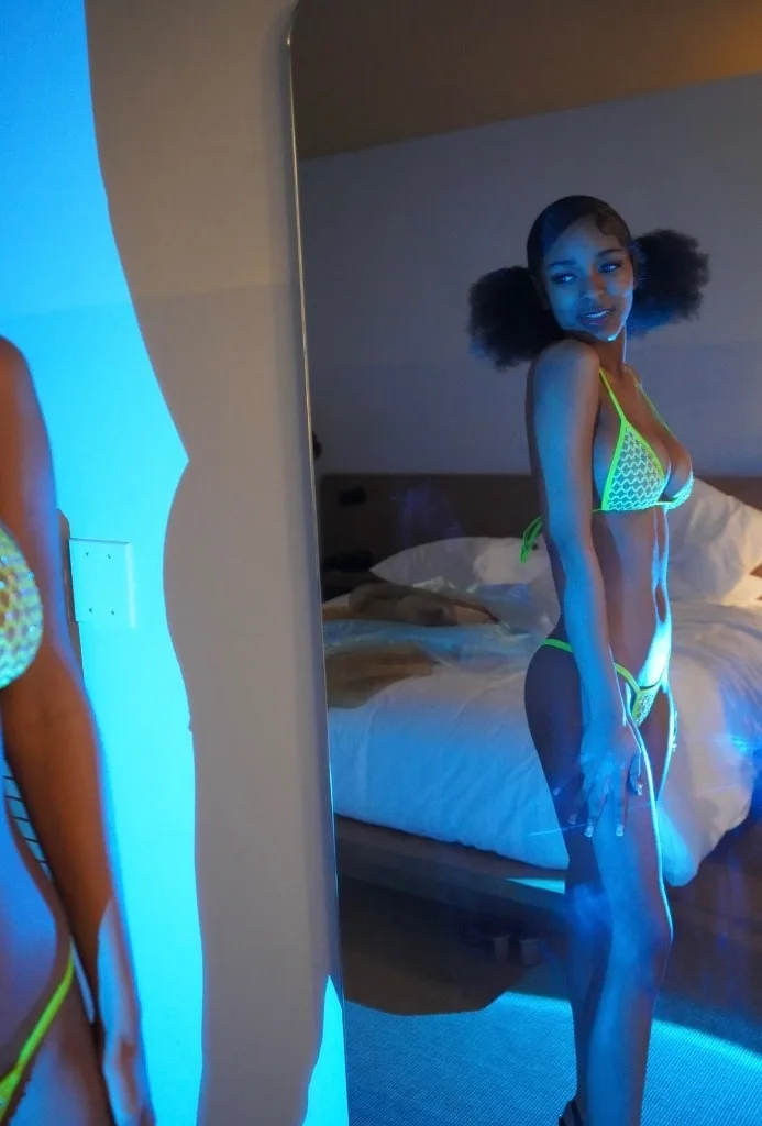 Black + Japenese Doll Your Petite Wet Dream 🥴 - Photo 1 | Escort in Oakland