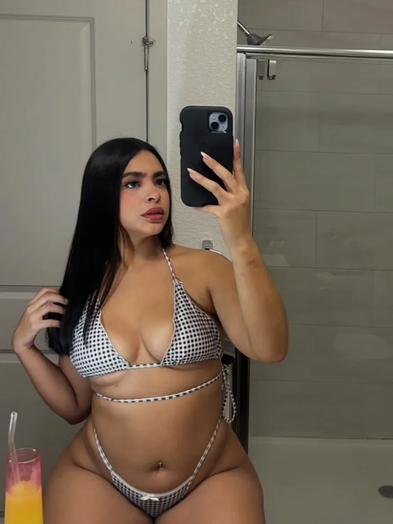 Hi darling, I'm china. You can come see me and have a great time 🤤 - Photo 2 | Escort in Downey