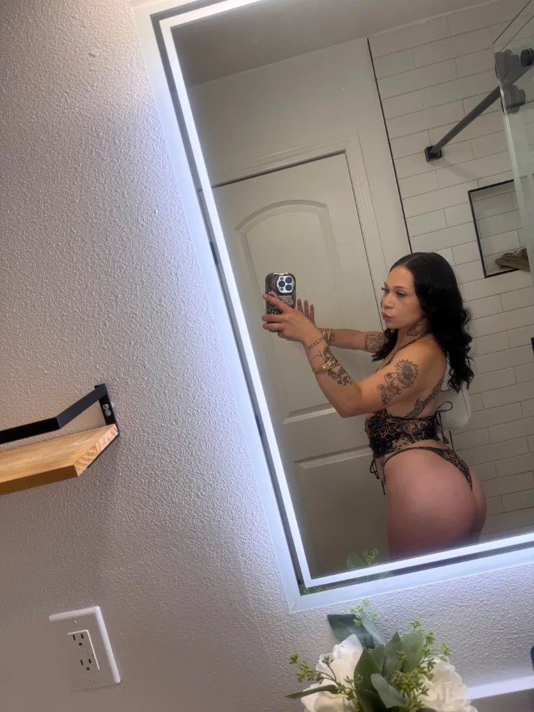 Facetime/Content Latina Mami - Photo 3 | Escort in Torrance