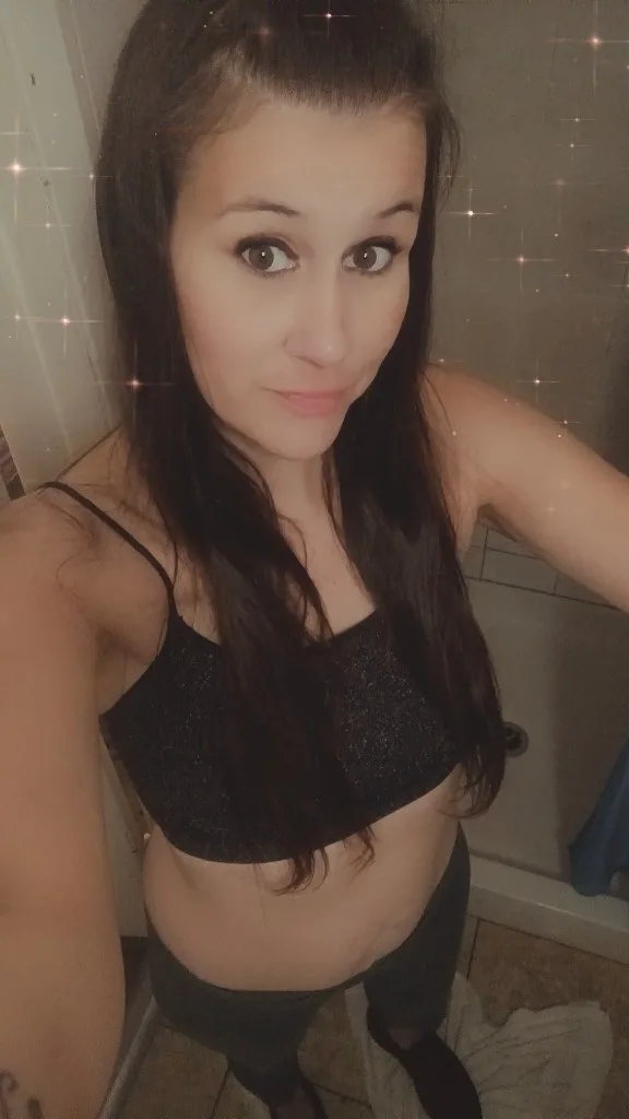 Ruby with the tightest coochie PLZ READ AD!! - Photo 11 | Escort in North Long Beach