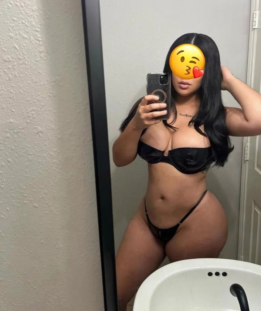 I'M AVAILABLE AT ANY TIME🍆💦, I'M GIVING ALL THE STYLES. AND I WILL MAKE SURE YOU FEEL GOOD❤💦 TEXT 💋😍💦💦💦💦