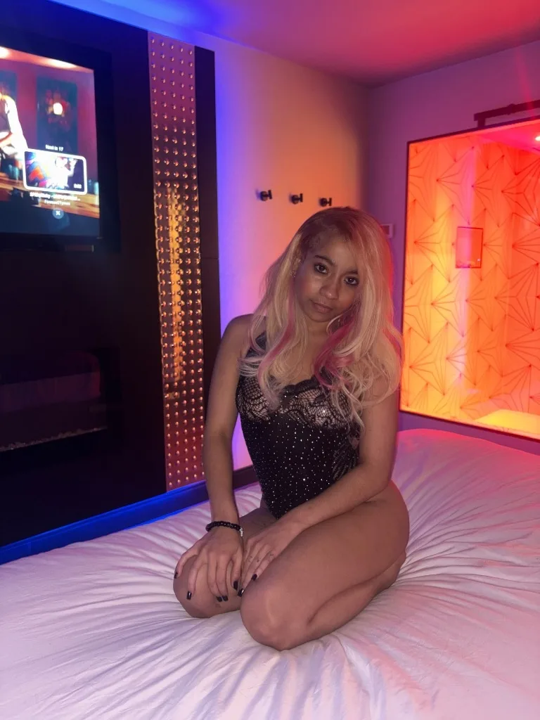 New, Wet, and Ready! - Photo 1 | Escort in Birmingham
