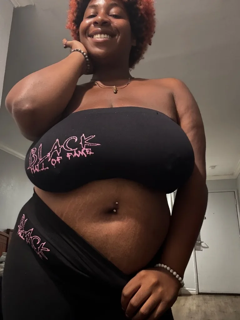 Facetime queen! 38 O breast REAL & SAFE - Photo 2 | Escort in Whittier