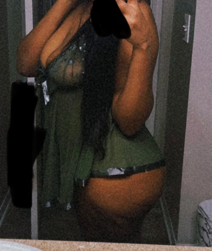lets make each other nut - Photo 2 | Escort in Irondale