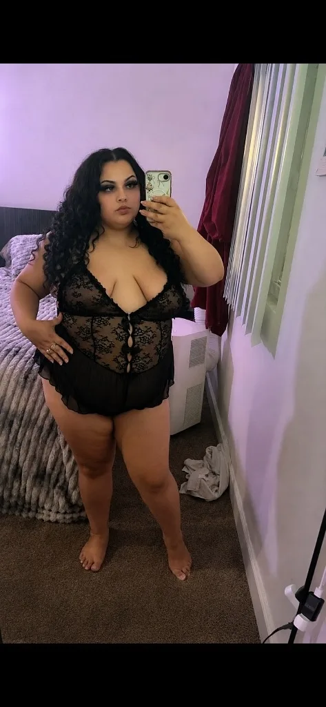 Sofia — Sweet, Sophisticated & Simply Irresistible Book Your Private Experience Today! Limited Availability — Message Now to Reserve Your Time with Sofia! - Photo 3 | Escort in San Diego