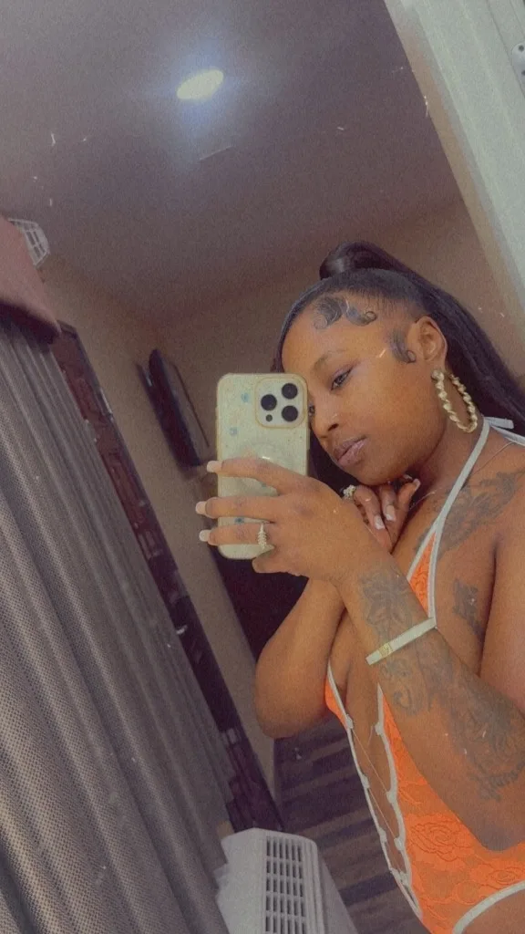 You Found Me… Now Come Closer OUTCALLS AND CARDATES🤩 - Photo 6 | Escort in San Fernando Valley