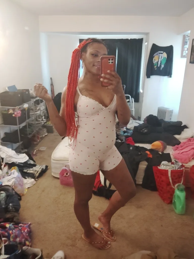 READY TO PLAY 🫦 - Photo 5 | Escort in IN& Outcalls