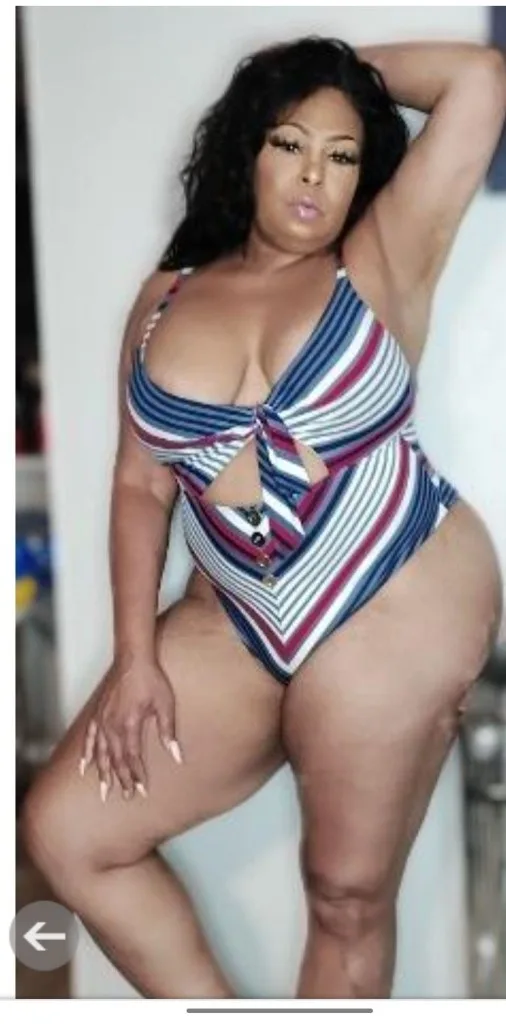 MISTRESS LOLA IS READY TO PLAY - Photo 6 | Escort in Glendale