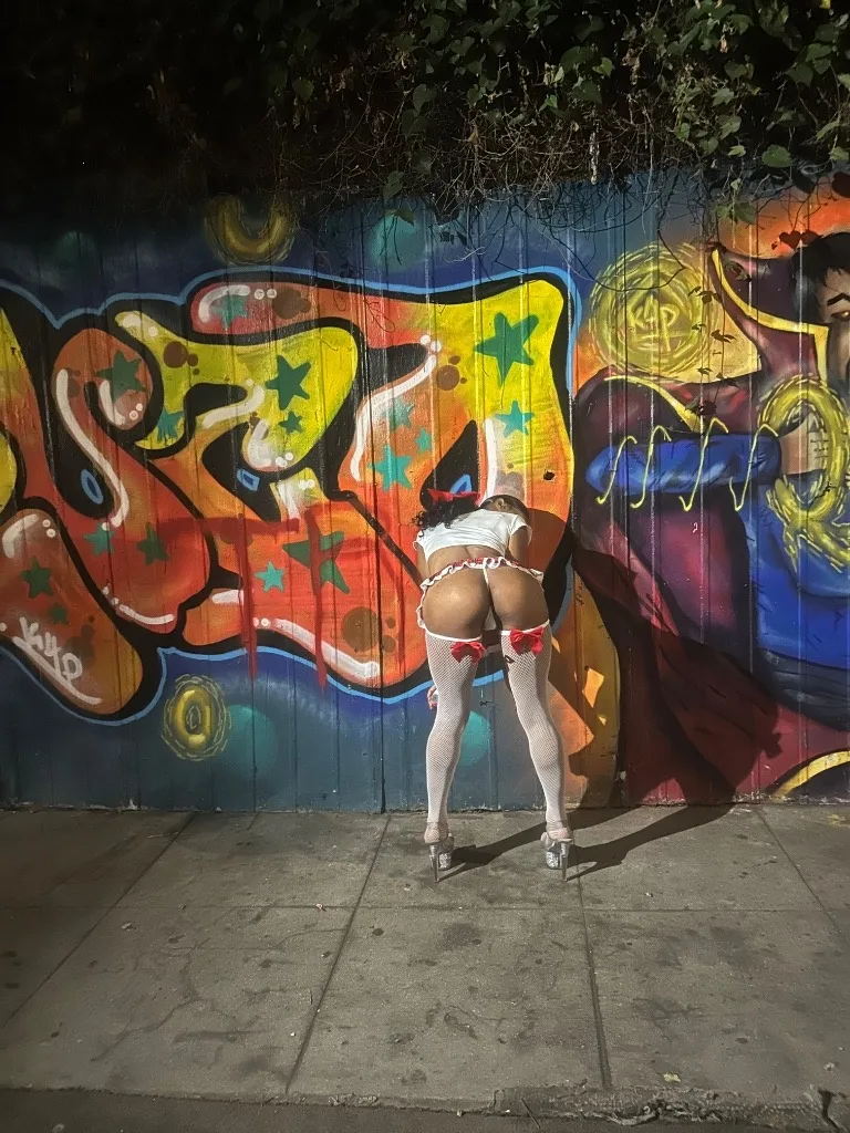 Super Tight Petite Dream Girl in your Dream World - Photo 5 | Escort in Downtown