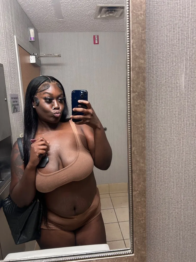 SEXY CHOCOLATE DUBAI - Photo 1 | Escort in El Cajon