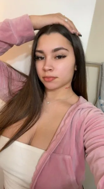 New in town and available 24/7. Message me now, baby. - Photo 2 | Escort in Fresno