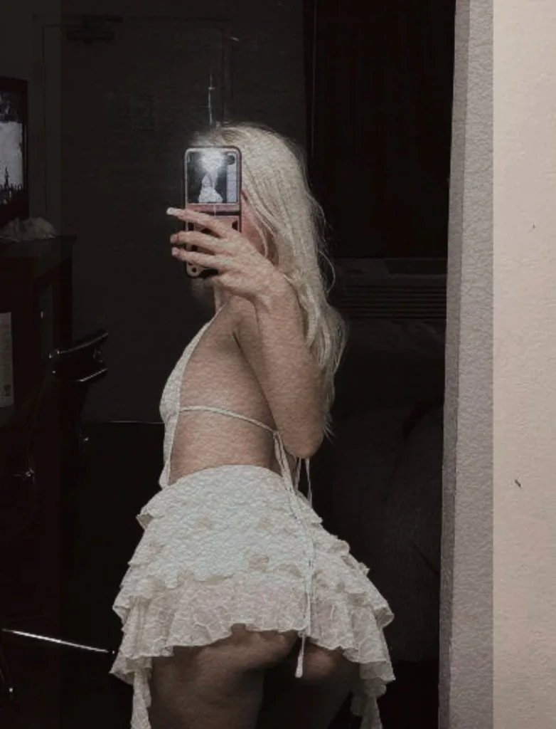 I Am Available Now forIncallsOutcallsCar FunCome Play With Me - 24/7 - Photo 4 | Escort in Los Angeles
