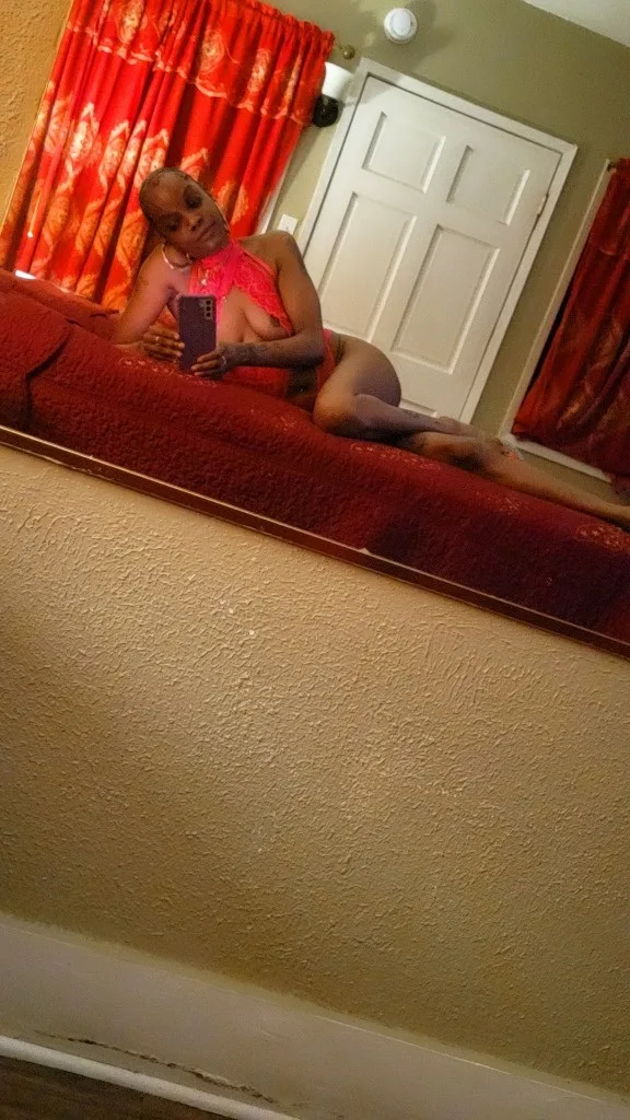 Chocolate Chip Ready Take A Look Av now incall 🥰 - Photo 2 | Escort in Inglewood soFi Hawthorne LAX L.A