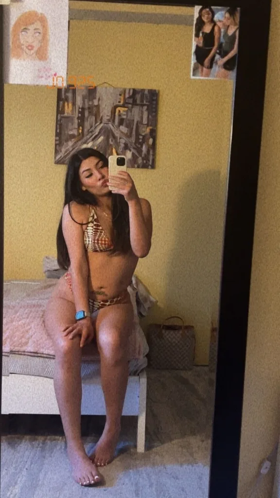 Sexy Latina Near you - Photo 3 | Escort in Sacramento