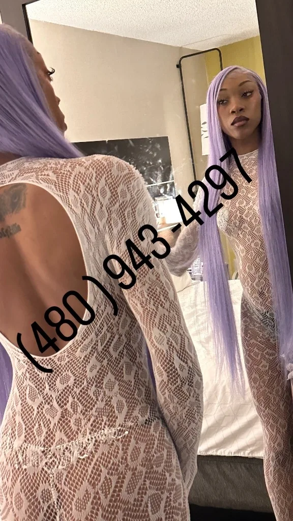 LONDONNN backkkk 🦋 - Photo 4 | Escort in tempe ( east valley )