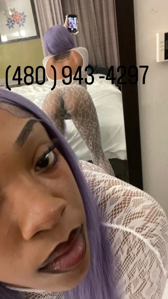 LONDONNN backkkk 🦋 - Photo 3 | Escort in tempe ( east valley )