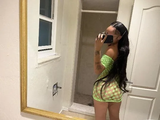 100% R E A L ✨💭 DREAM GIRL 💦🎀🙈 IRRESISTIBLE 👅💎 QV SPECIALS 🔥